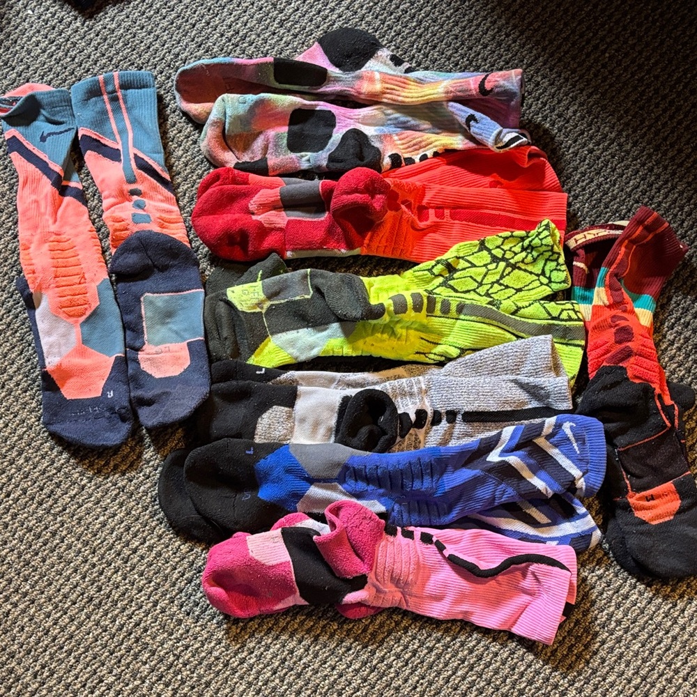 Nike Elite  Athletic Socks for Men